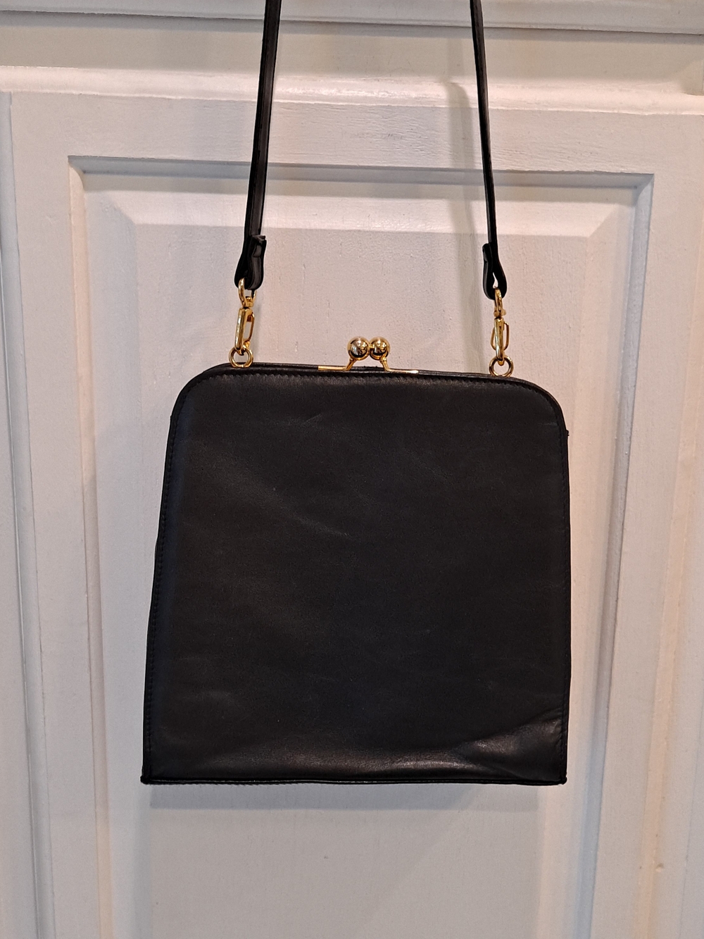 Kathie Lee Collection Black Calfskin Leather Kiss-Lock Crossbody Y2k Square Bag
